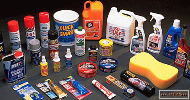 Astăzi există o gamă largă de produse de curățare pentru mașini.