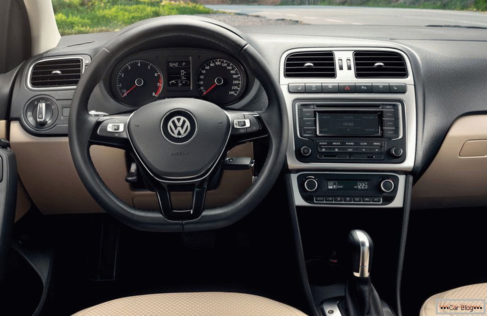 În interiorul Polo-ului Volkswagen