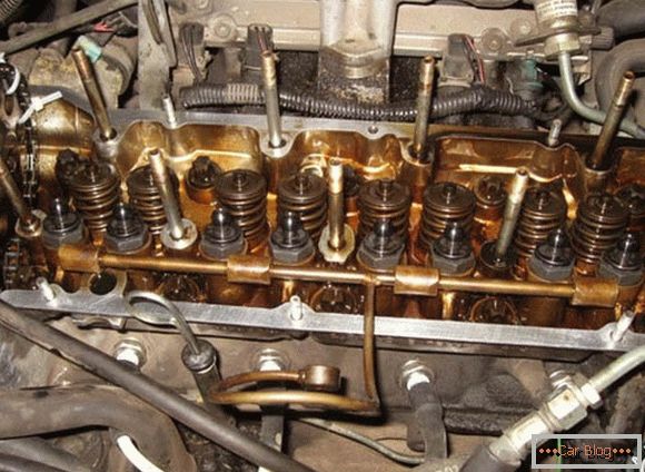 repararea motorului Chevrolet Niva