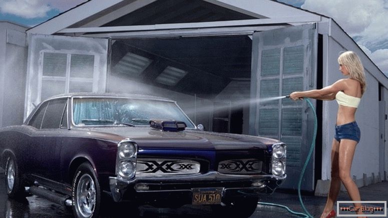 Cum să spăl o mașină cu un furtun