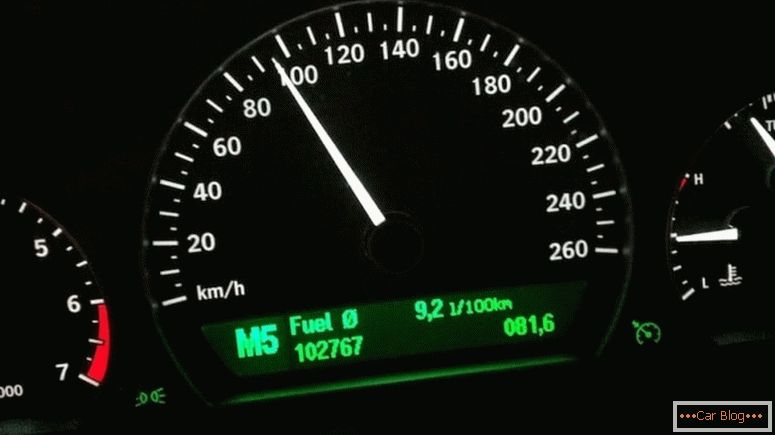 Consumul de benzină la 100 km - principalul indicator al eficienței mașinii