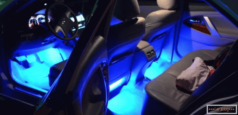 cum să facă luminile în mașină cu propriile mâini