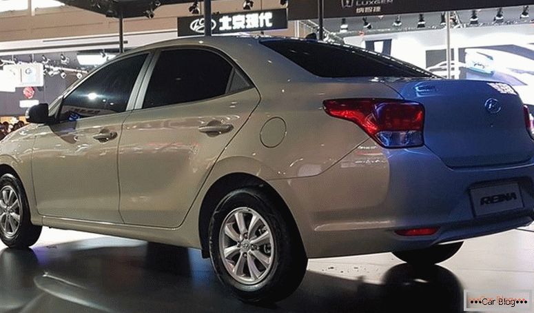 На автовыставке в Чунцине продемонстрировали самый дешевый Hyundai Regina