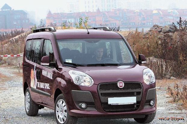 FIAT Doblo masina в пассажирском варианте может быть оснащён 7 сиденьями