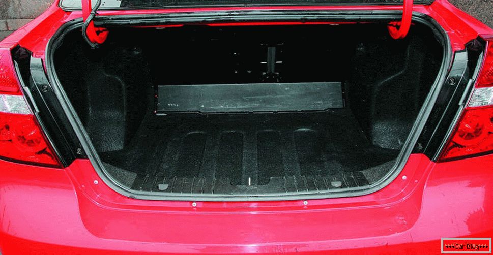 Compartimentul pentru bagaje Chevrolet Aveo