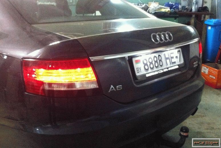 Audi A6 cu LED-uri